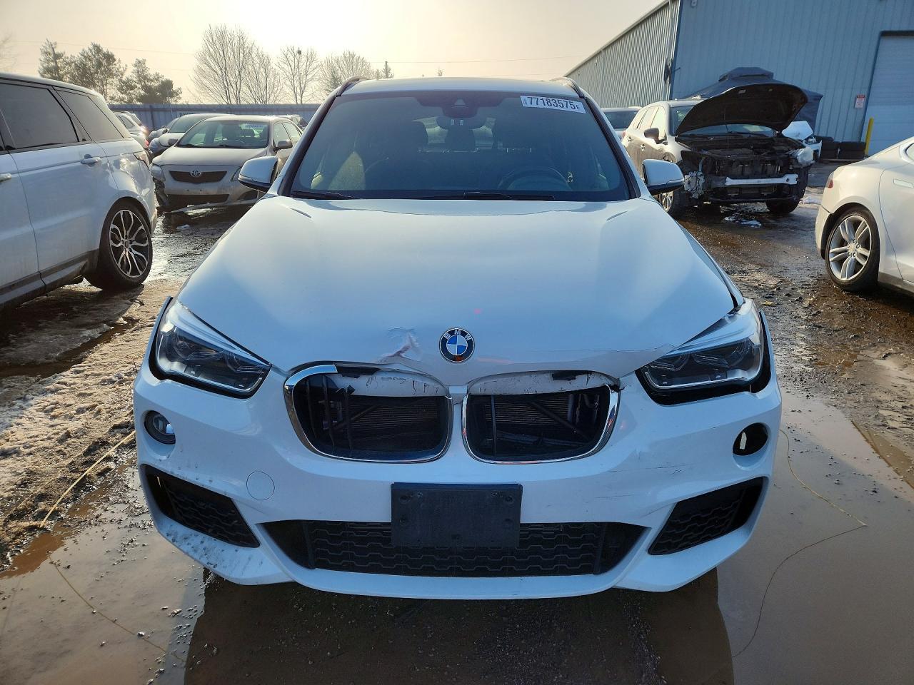2018 BMW X1 xDrive28I - Фото 5