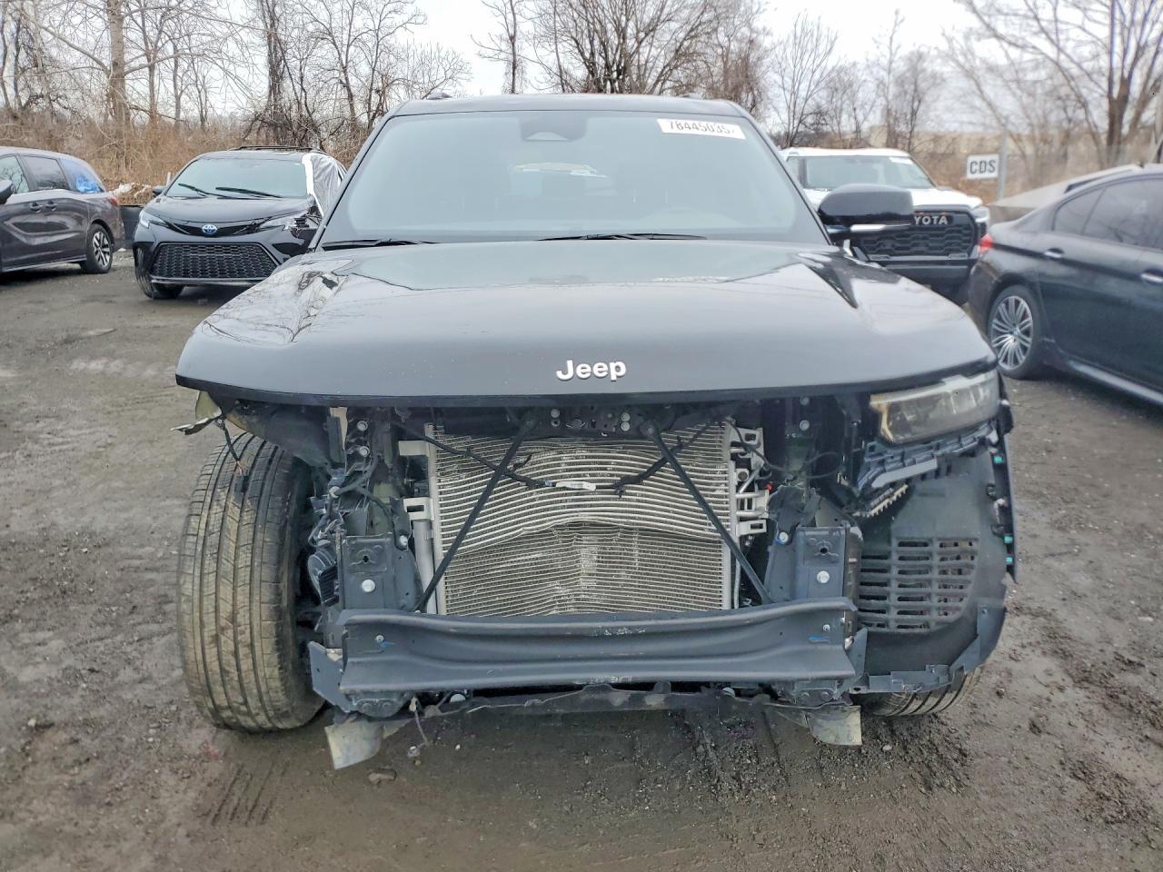 2025 Jeep Grand Cherokee Limited - Image 5