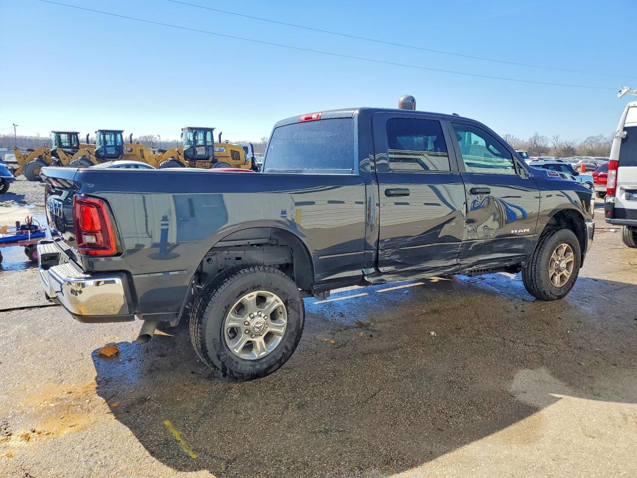 2026 Ram 2500 Big Horn - Фото 3