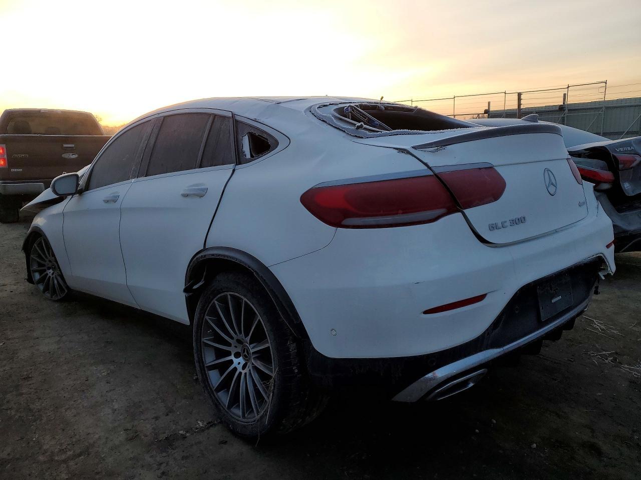 2023 Mercedes-Benz Glc Coupe 300 4Matic - Фото 2