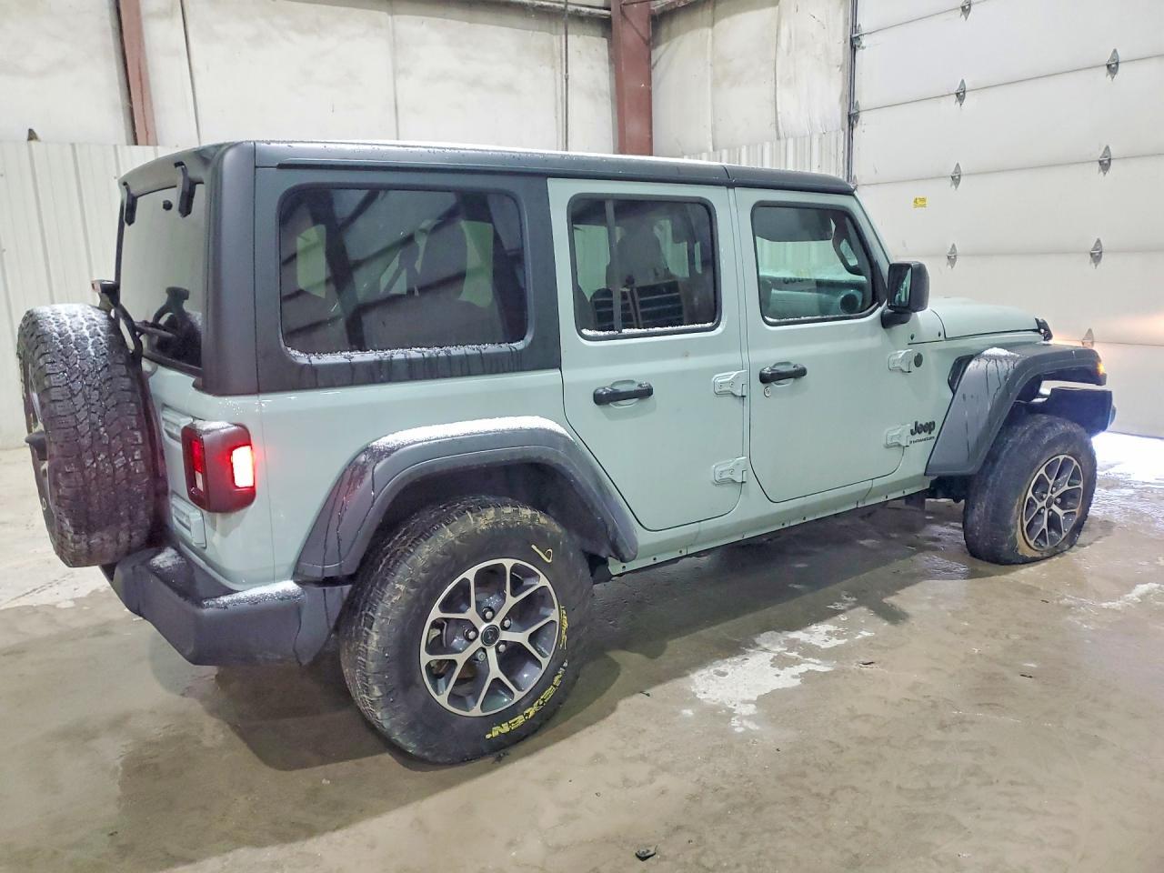 2024 Jeep Wrangler Sport - Фото 3