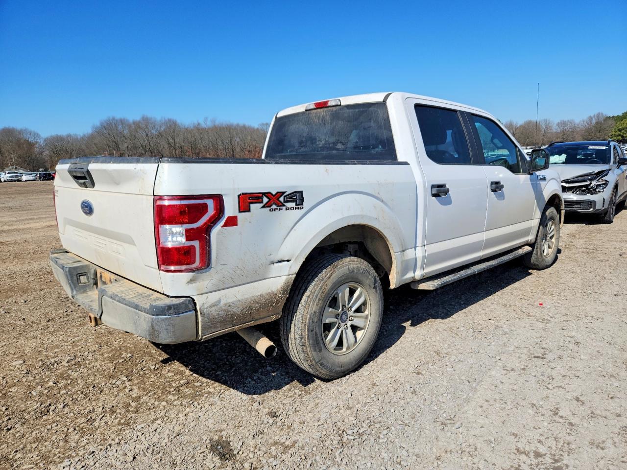 2018 Ford F150 Supercrew - Фото 3