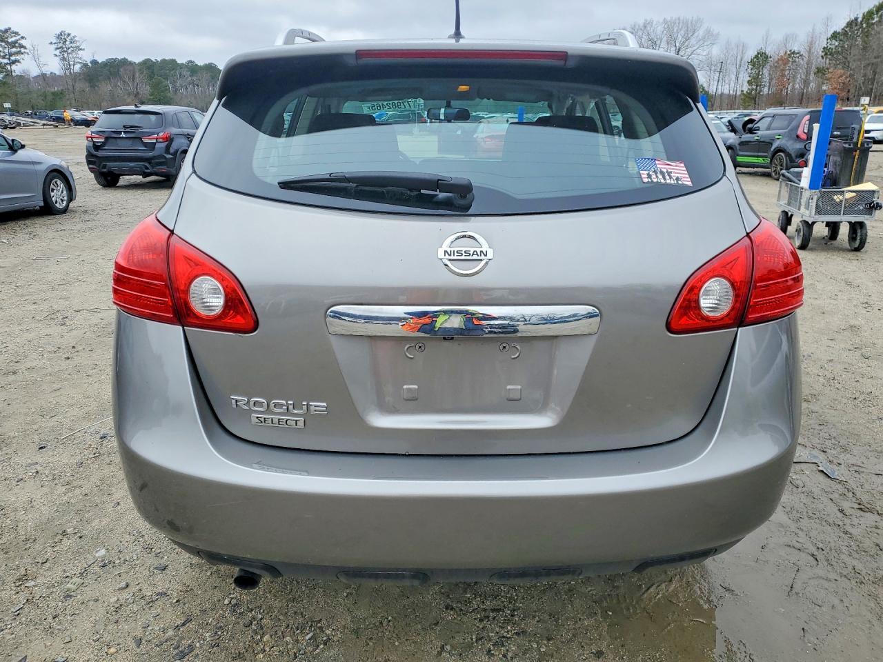 2014 Nissan Rogue Select S - Фото 6