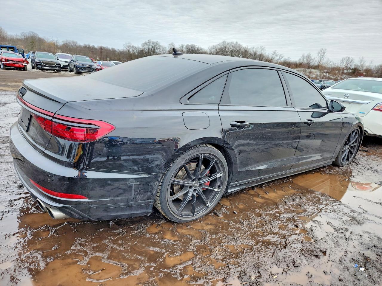 2023 Audi S8 - Фото 3