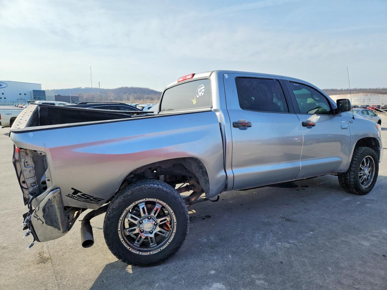 2014 Toyota Tundra Crewmax Sr5 - Фото 3