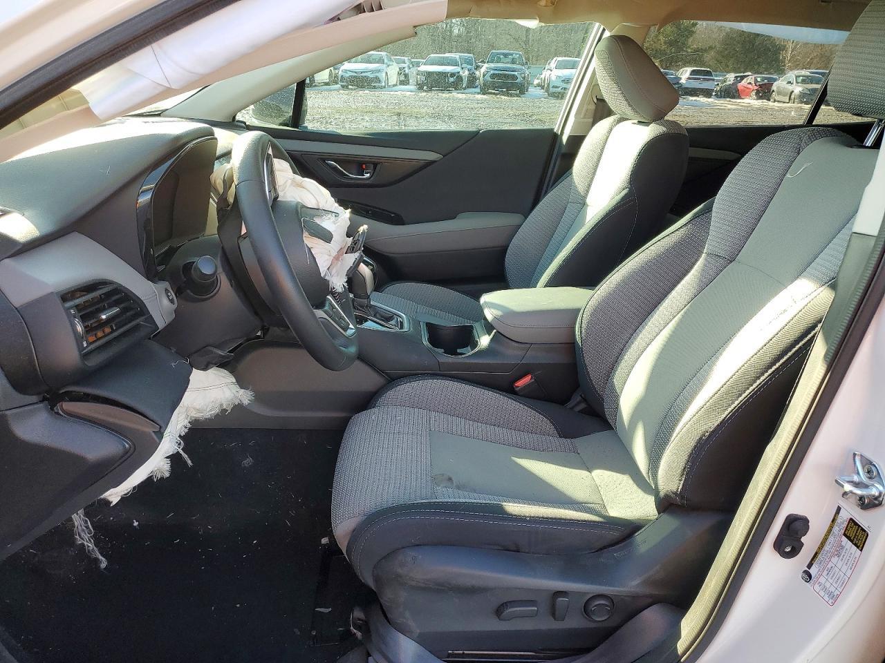 2025 Subaru Outback Premium - Image 7