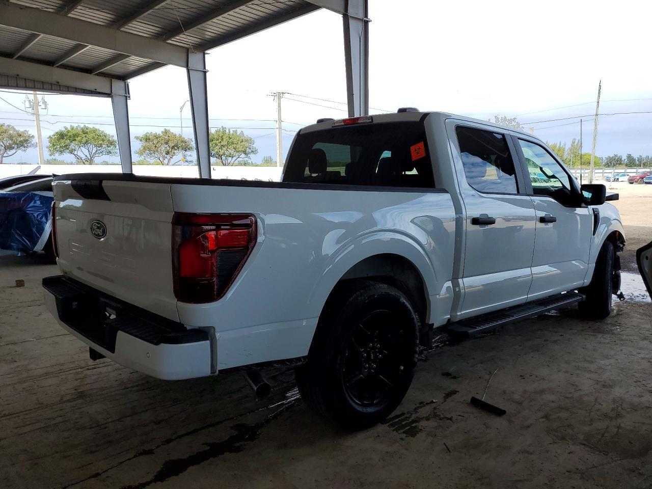 2025 Ford F150 Stx - Фото 3