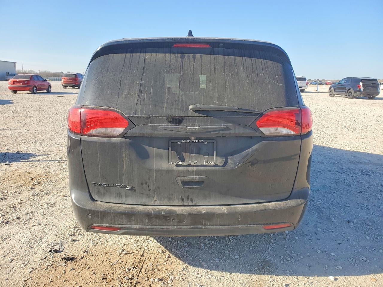 2020 Chrysler Pacifica Touring L Plus - Image 6