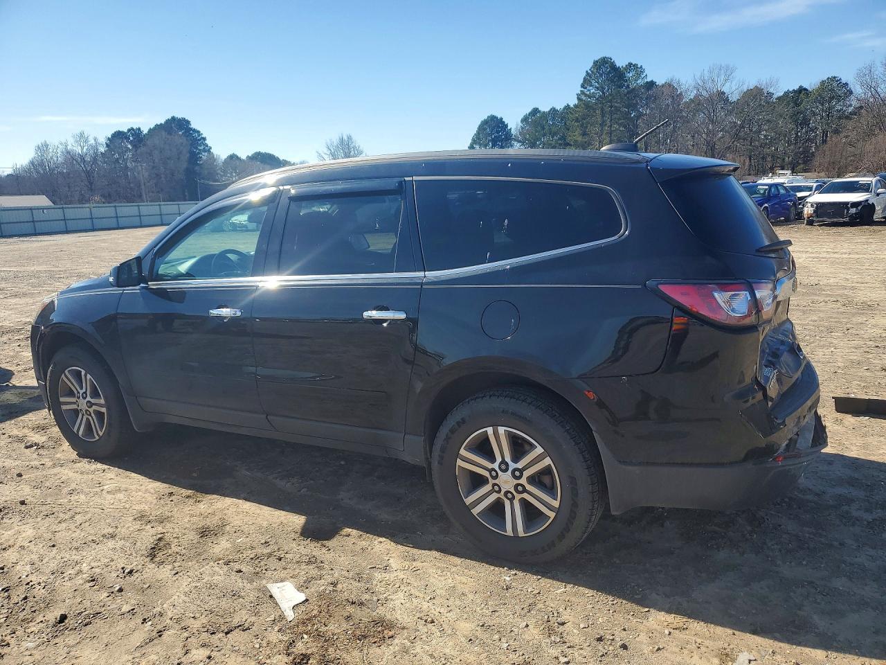 2017 Chevrolet Traverse - Фото 2