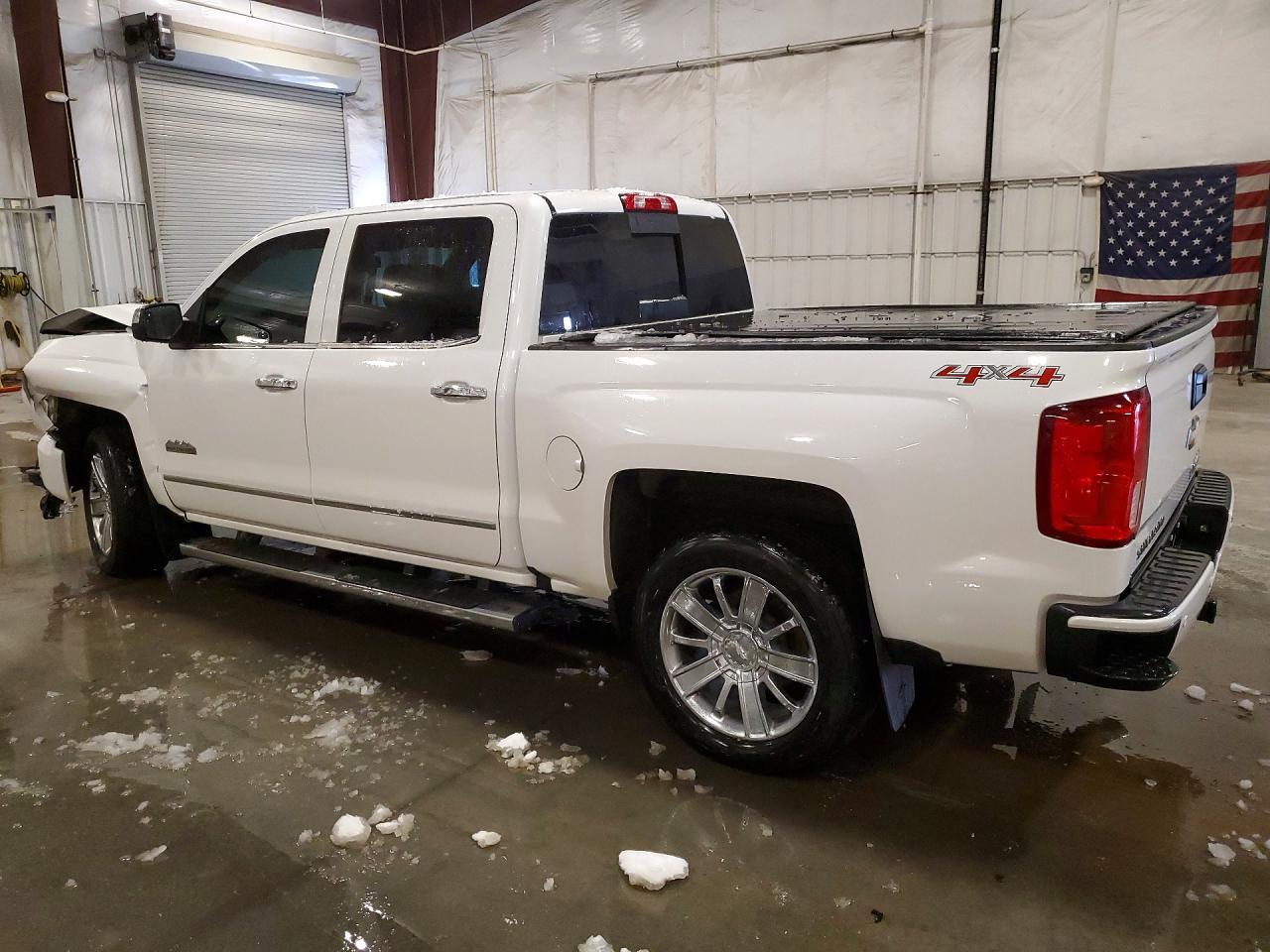 2016 Chevrolet Silverado K1500 High Country - Фото 2