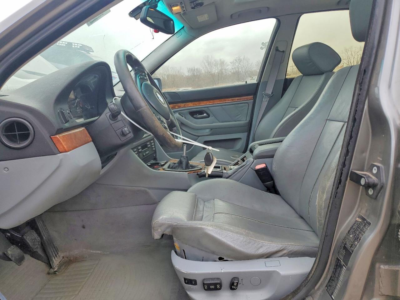 2002 BMW 530 I - Фото 7