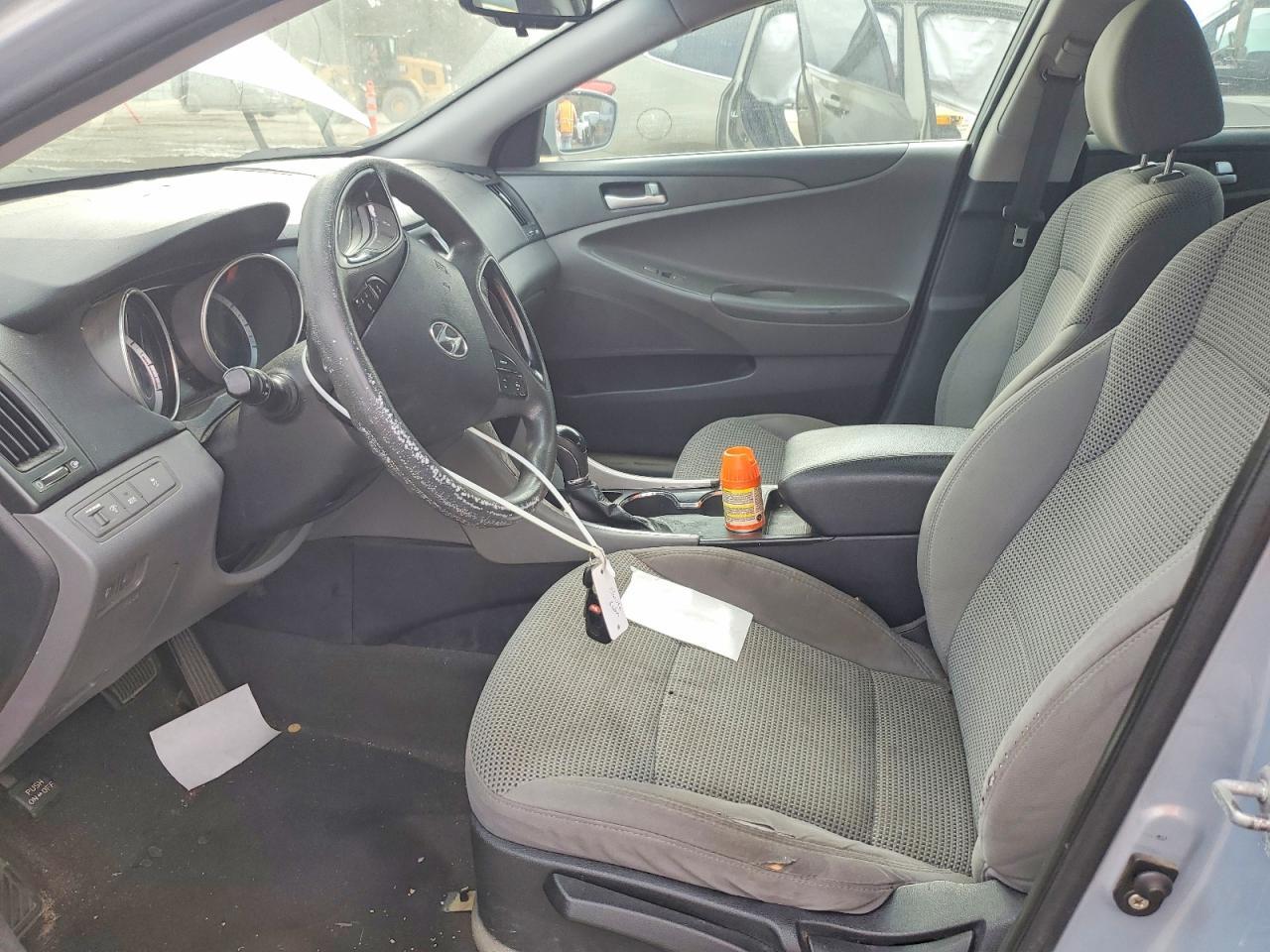 2012 Hyundai Sonata Gls - Image 7
