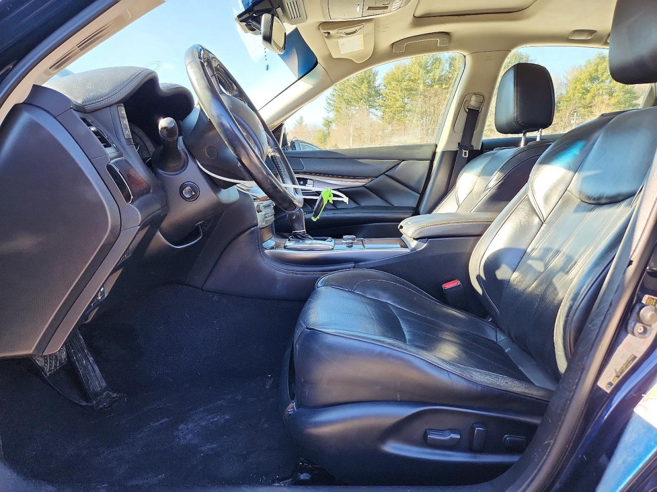 2015 Infiniti Q70 5.6 - Image 7