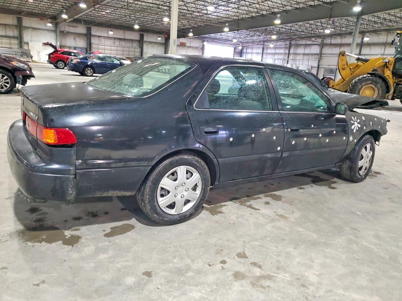 2001 Toyota Camry Ce - Image 3
