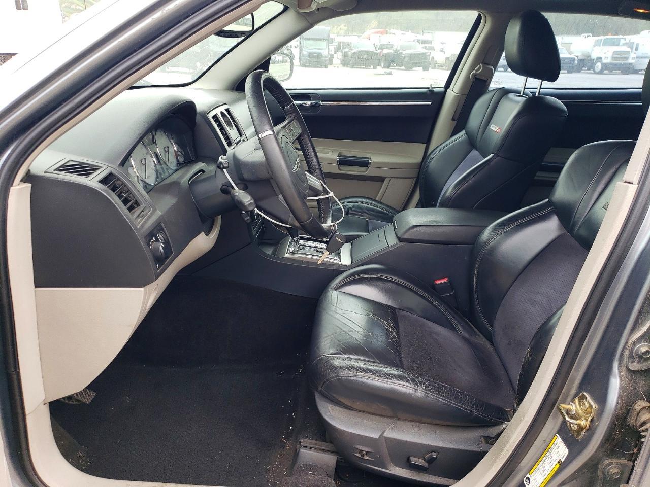 2006 Chrysler 300C Srt-8 - Image 7