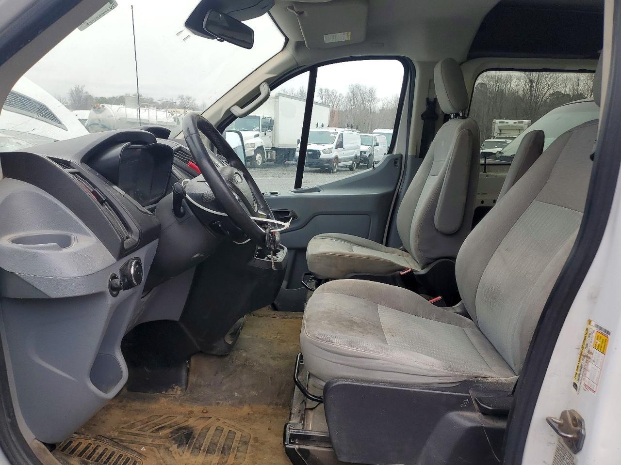 2017 Ford Transit T-150 - Фото 7