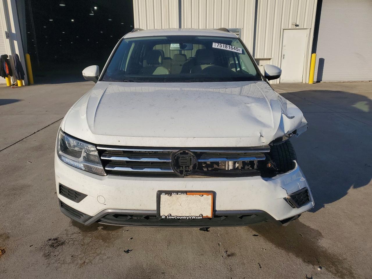 2018 Volkswagen Tiguan S - Image 5
