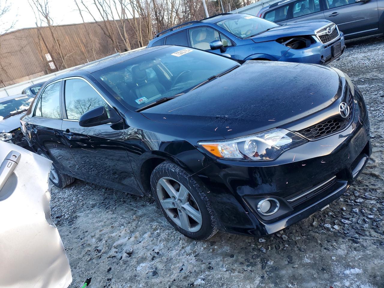 2012 Toyota Camry Se - Фото 4