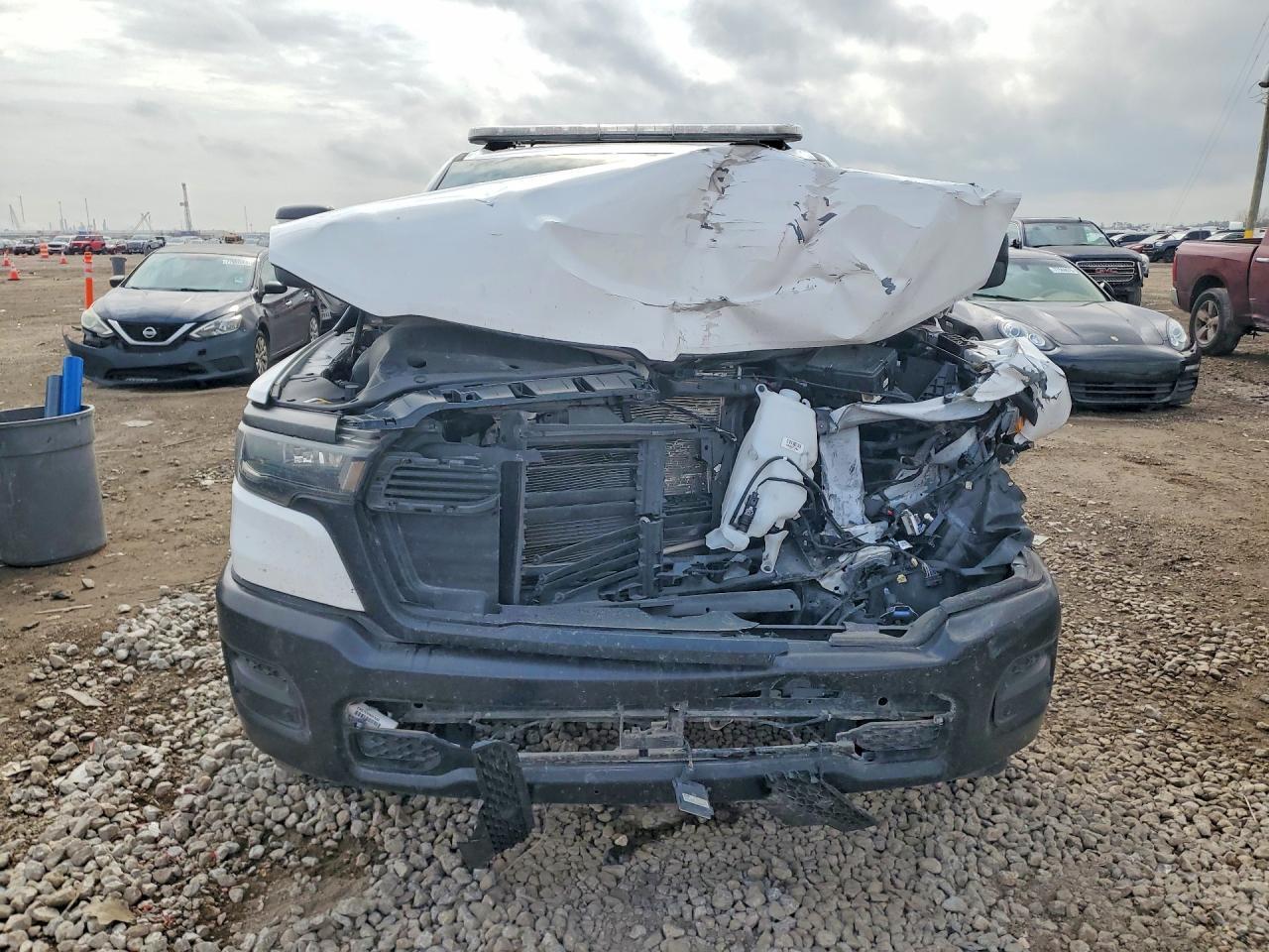 2025 Ram 1500 Tradesman - Фото 5