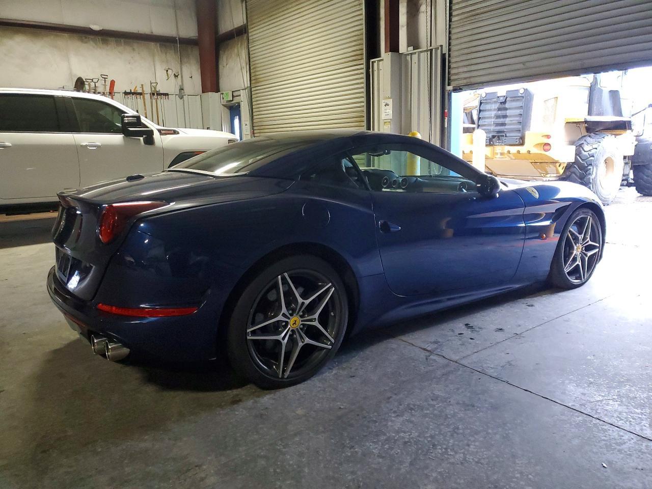 2017 Ferrari California T - Image 3