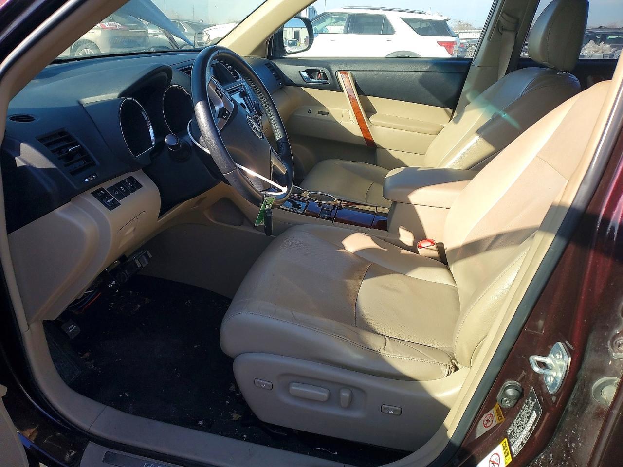 2013 Toyota Highlander Limited - Image 7