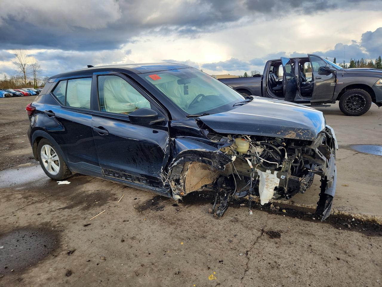 2021 Nissan Kicks S - Фото 4