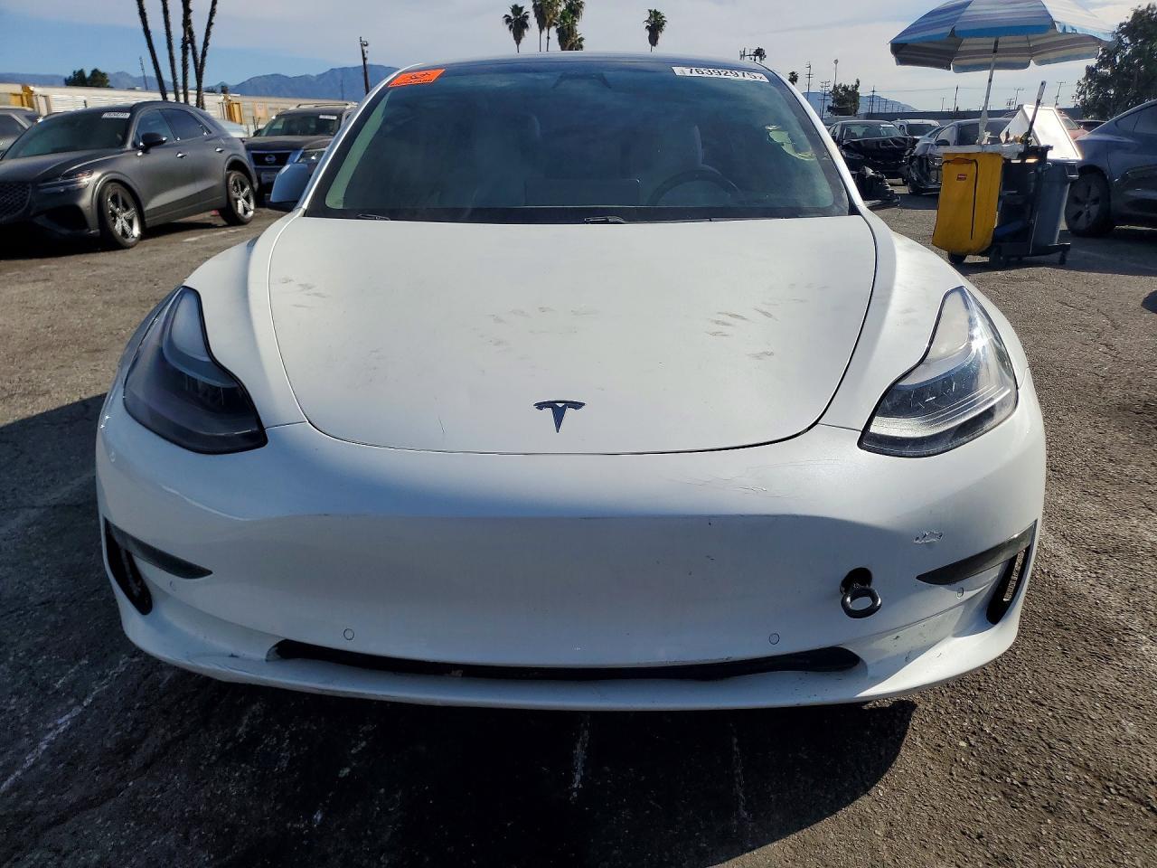 2021 Tesla Model 3 - Фото 5