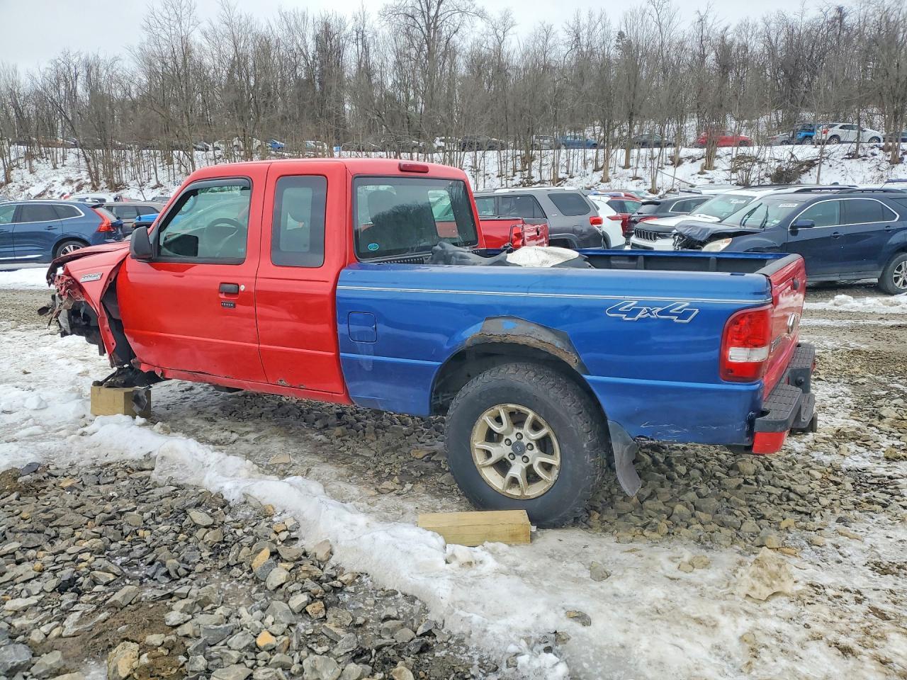 2011 Ford Ranger Super Cab - Фото 2