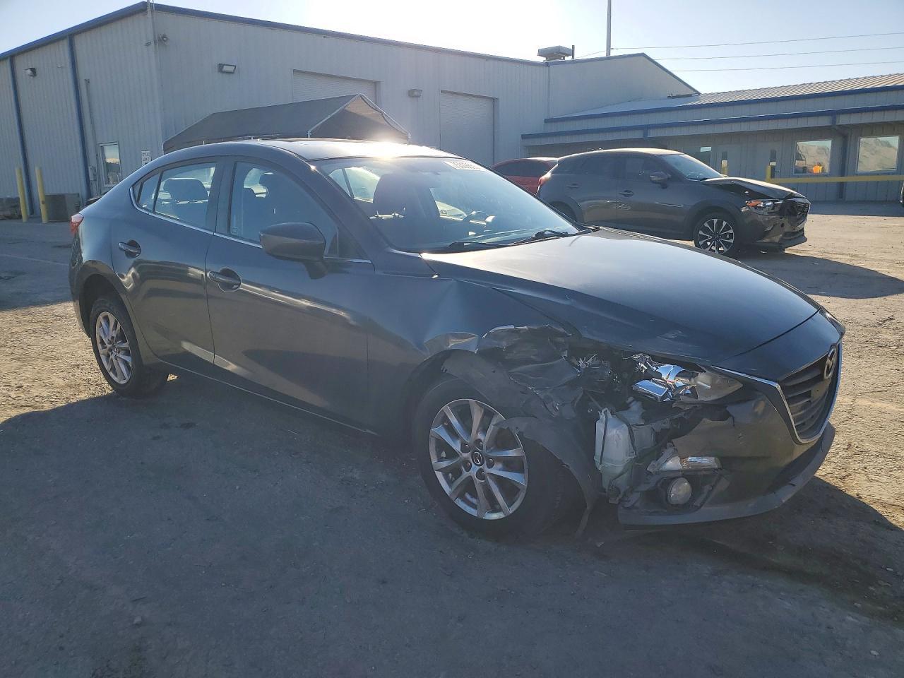 2016 Mazda 3 Touring - Фото 4