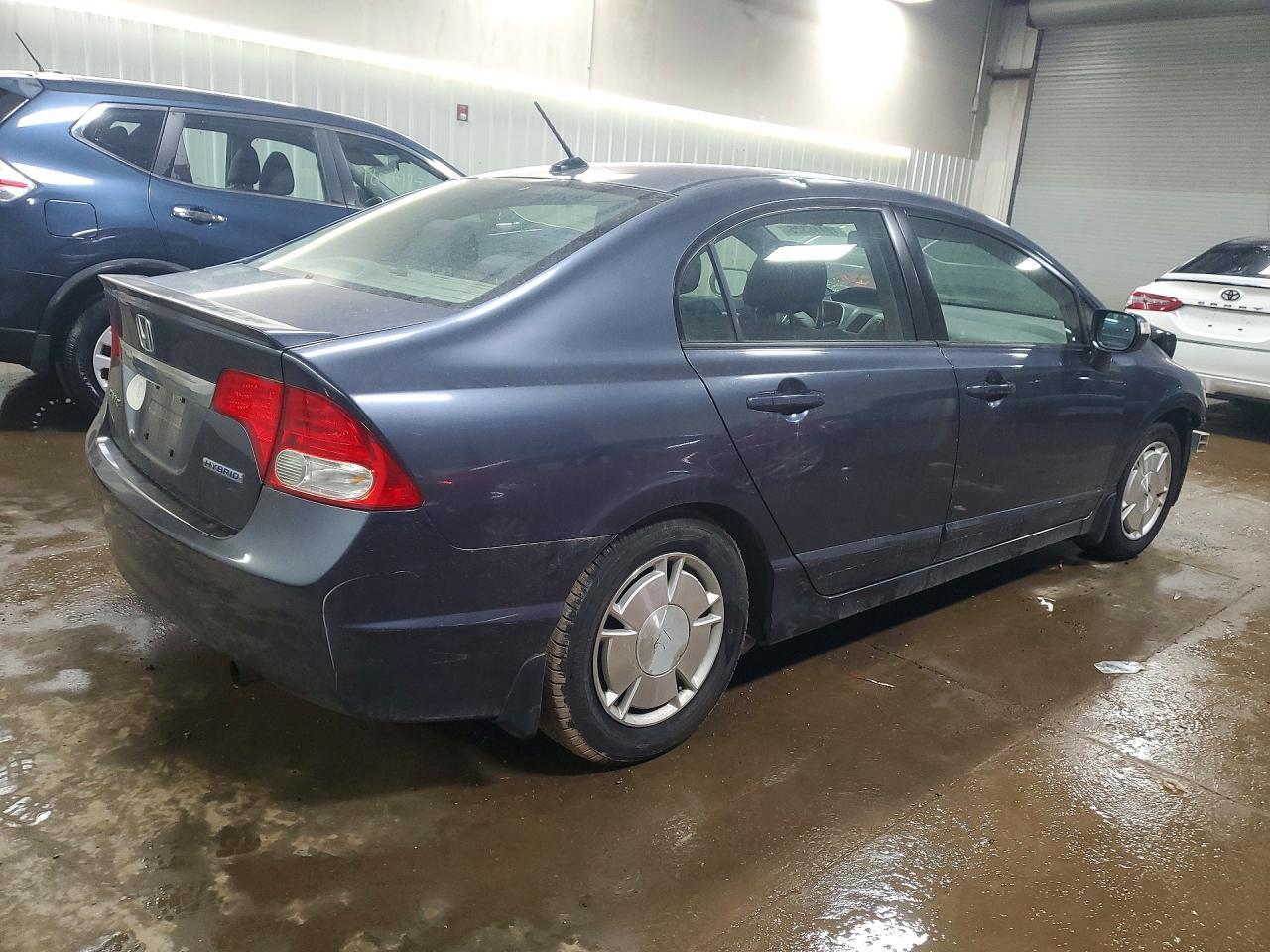 2010 Honda Civic Hybrid - Image 3