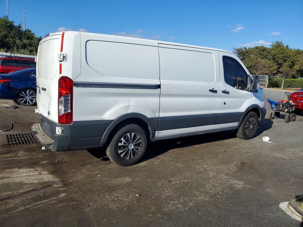 2018 Ford Transit T-150 - Image 3