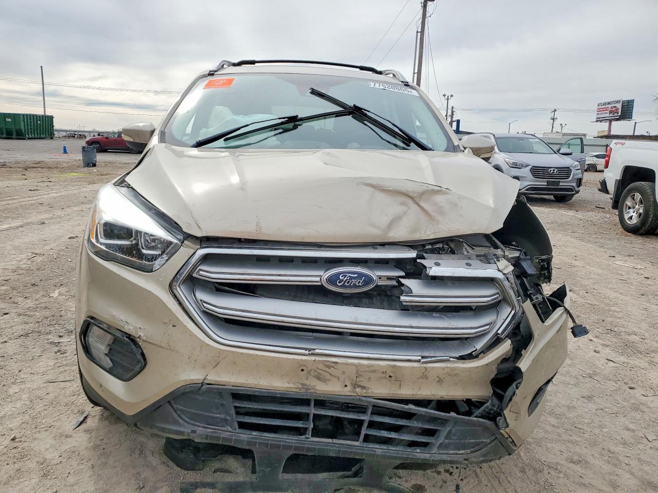 2017 Ford Escape Titanium - Image 5