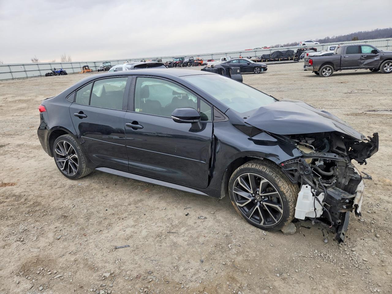 2020 Toyota Corolla Se - Фото 4
