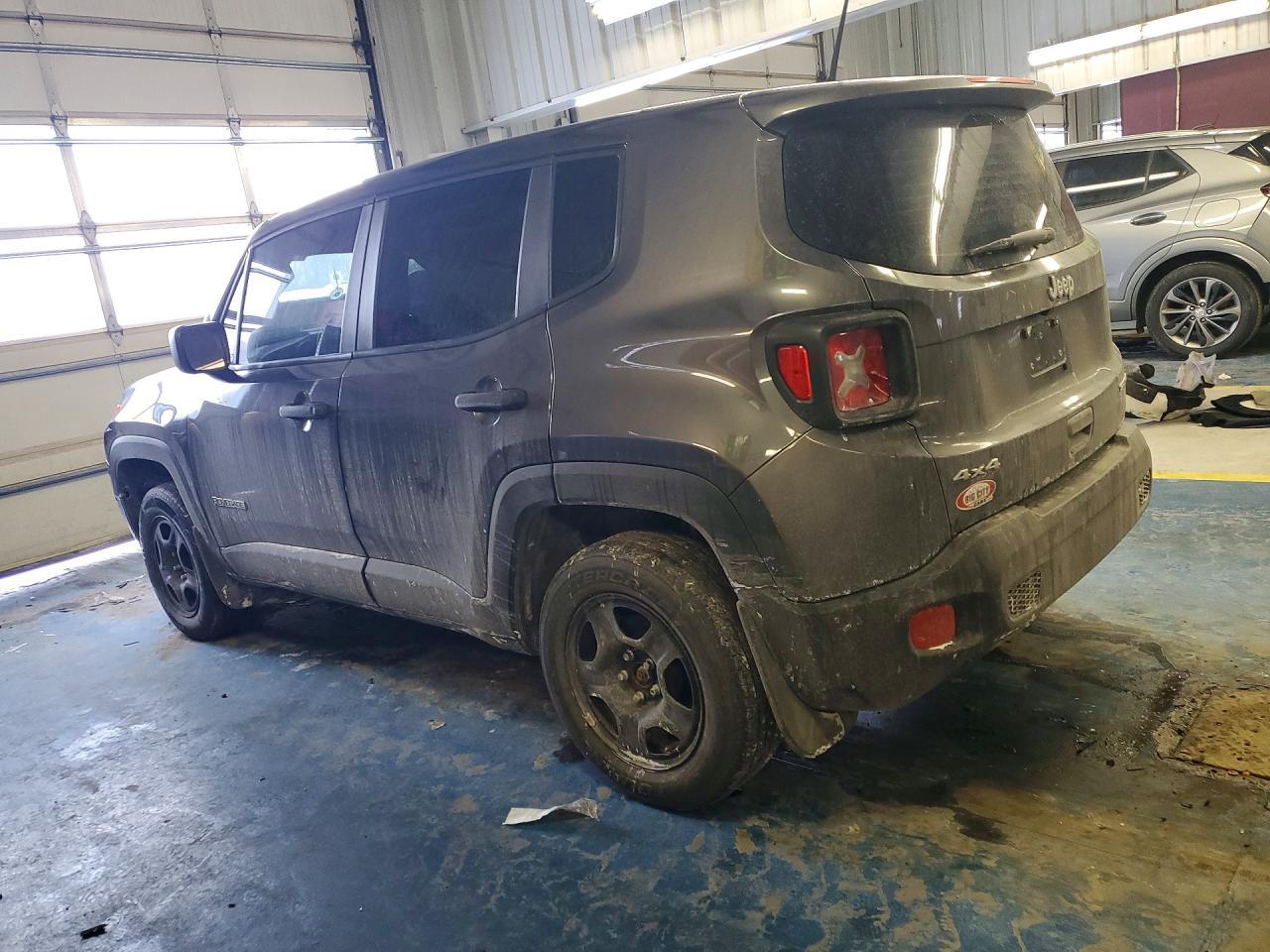2018 Jeep Renegade Sport - Image 2