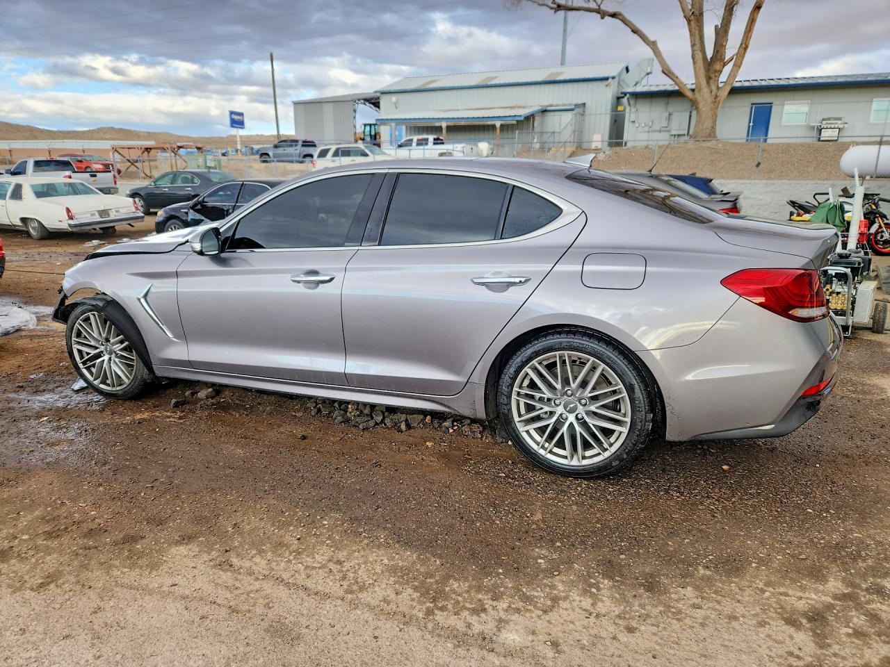 2021 Genesis G70 2.0T - Image 2
