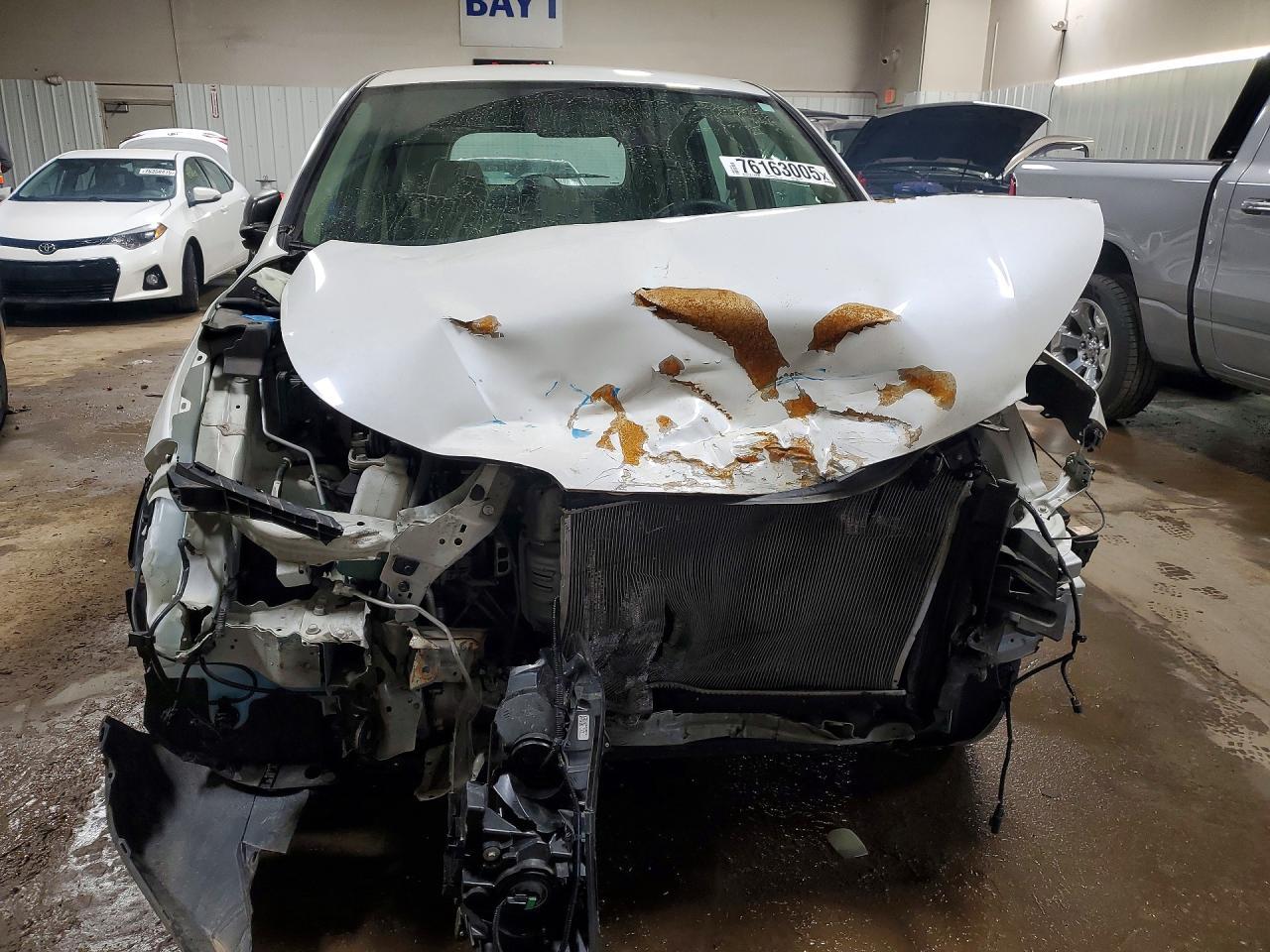 2016 Honda Cr-V Lx - Image 5