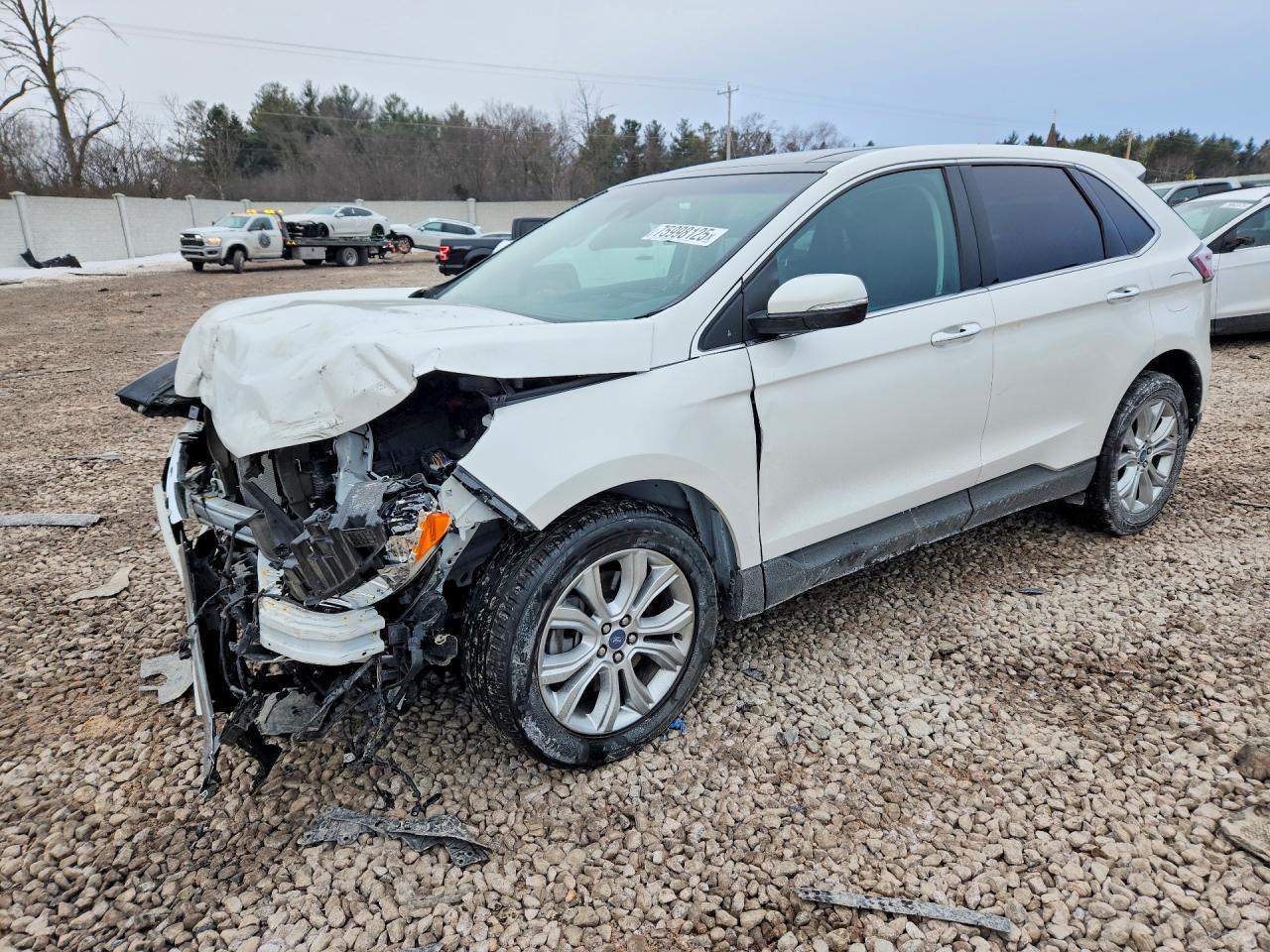2022 Ford Edge Titanium