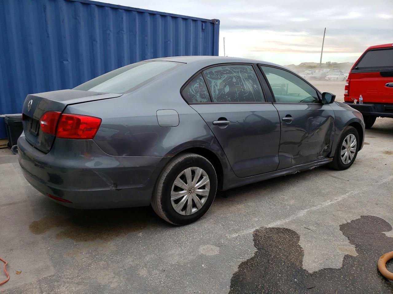 2012 Volkswagen Jetta Base - Фото 3