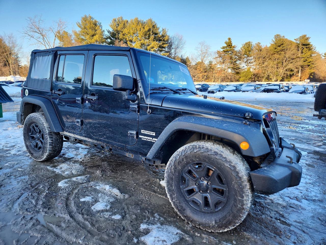 2014 Jeep Wrangler Unlimited Sport - Image 4