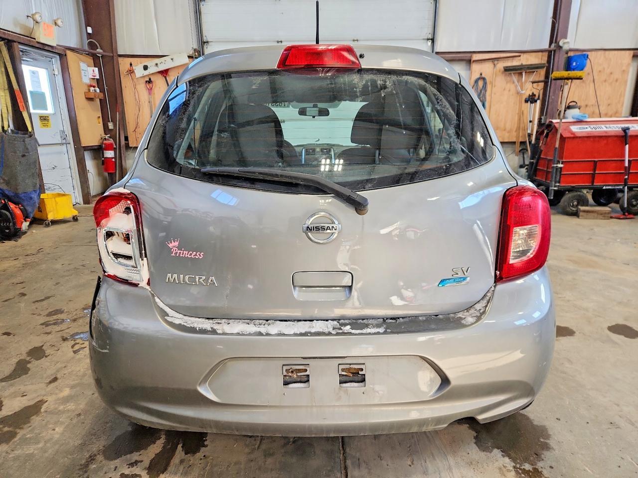 2015 Nissan Micra - Фото 6
