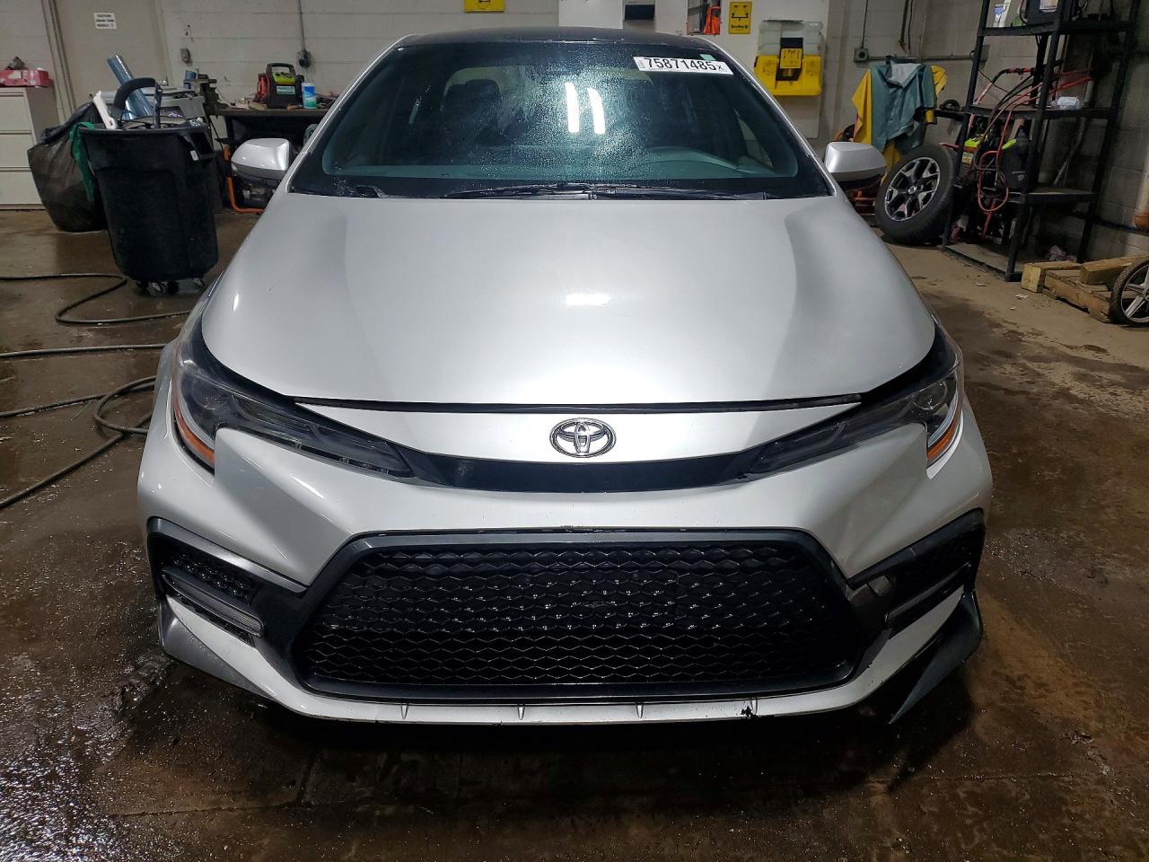 2020 Toyota Corolla Se - Фото 5