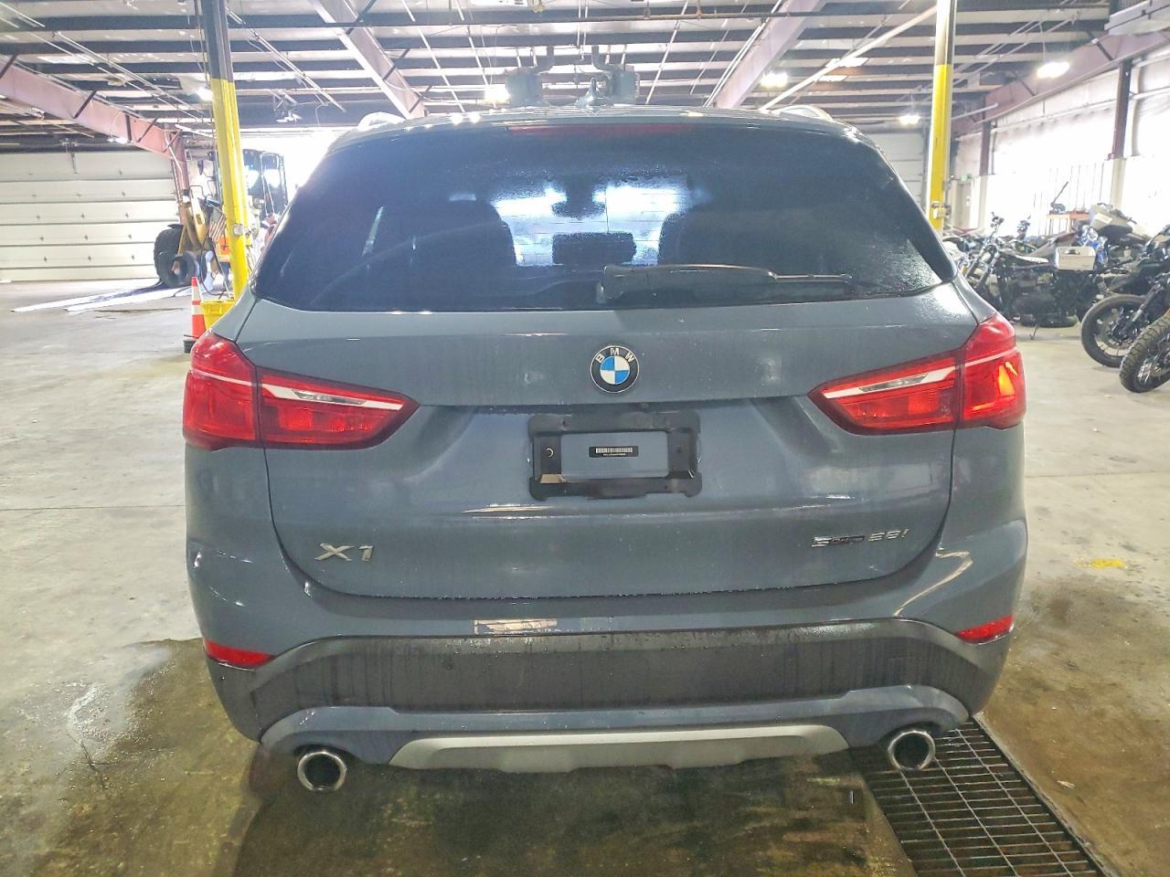 2021 BMW X1 Sdrive28I - Фото 6
