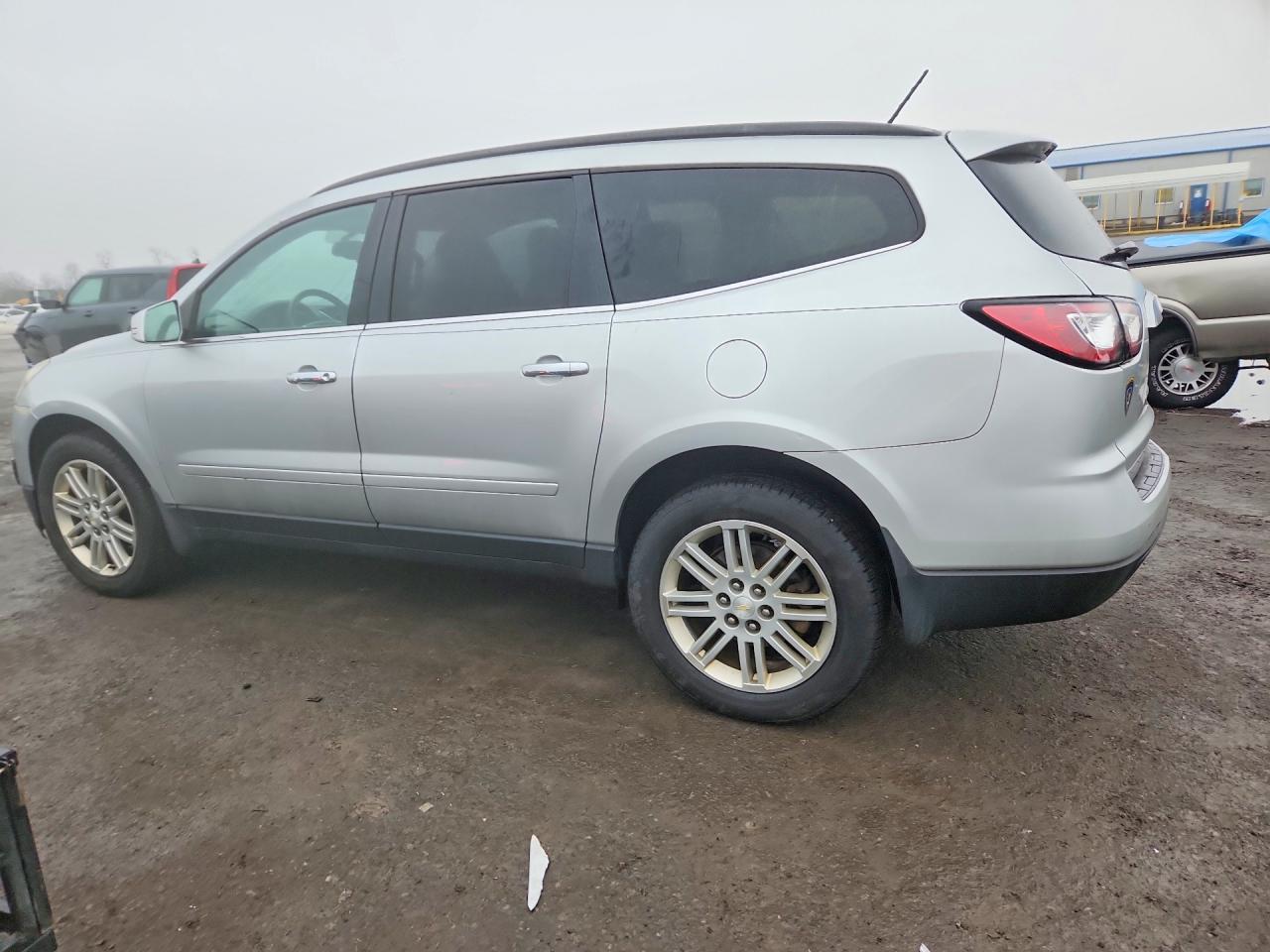 2015 Chevrolet Traverse - Фото 2