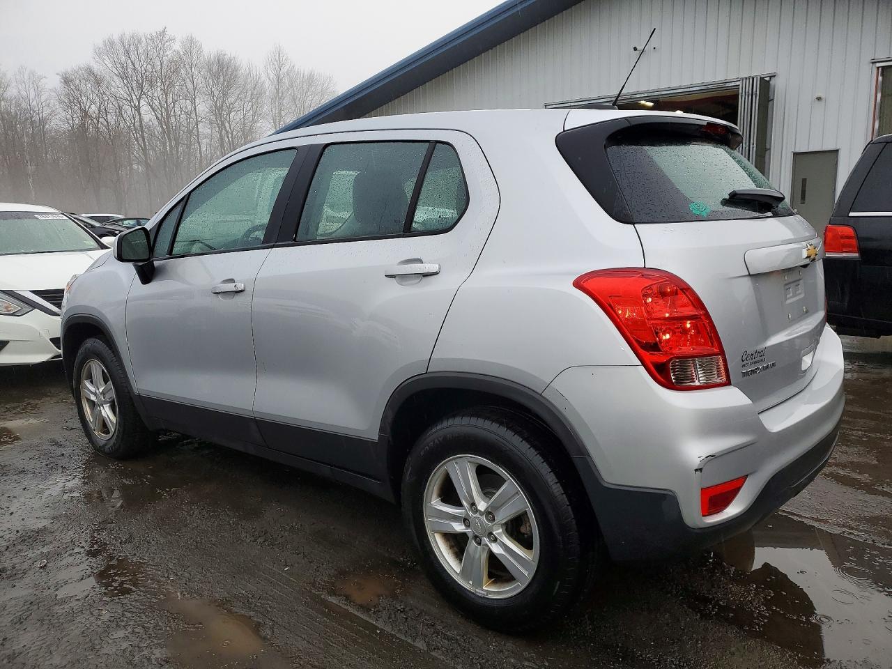 2018 Chevrolet Trax Ls - Фото 2
