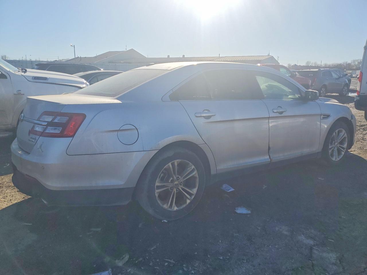 2013 Ford Taurus Sel - Фото 3