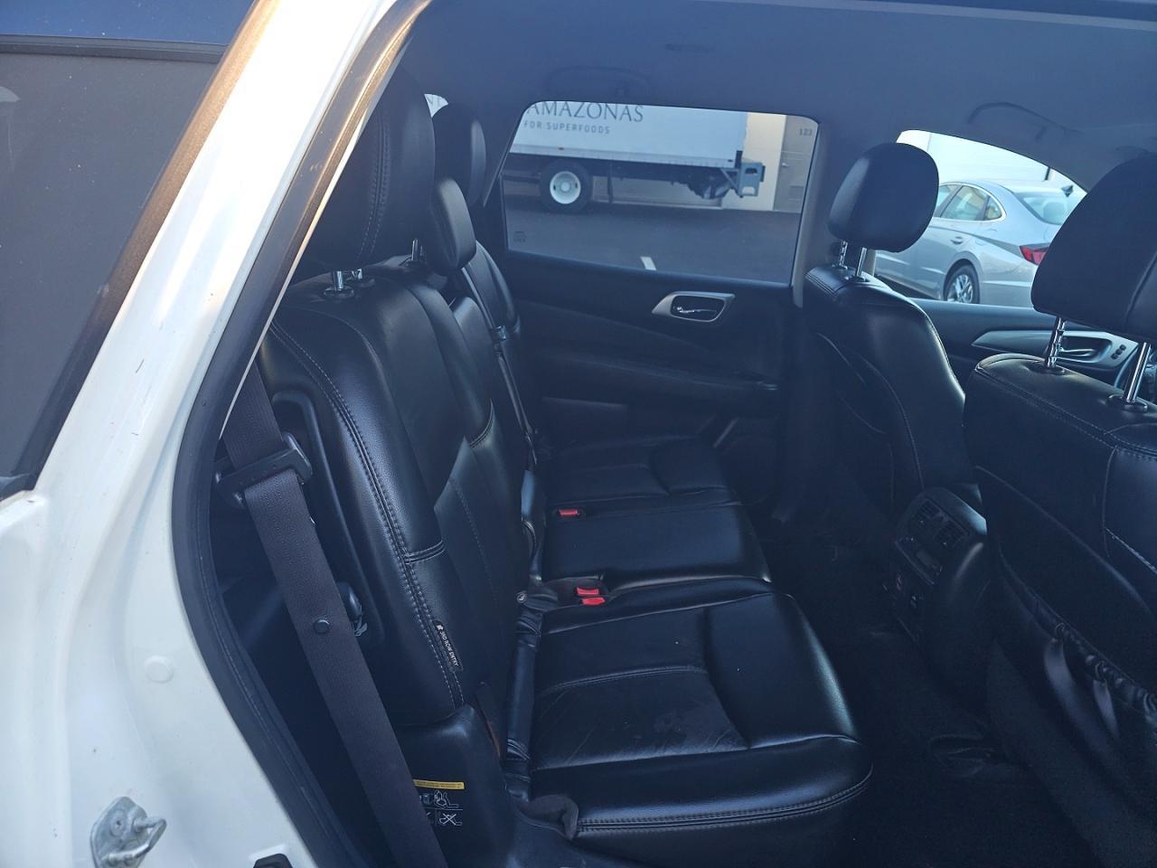 2018 Nissan Pathfinder S - Фото 6