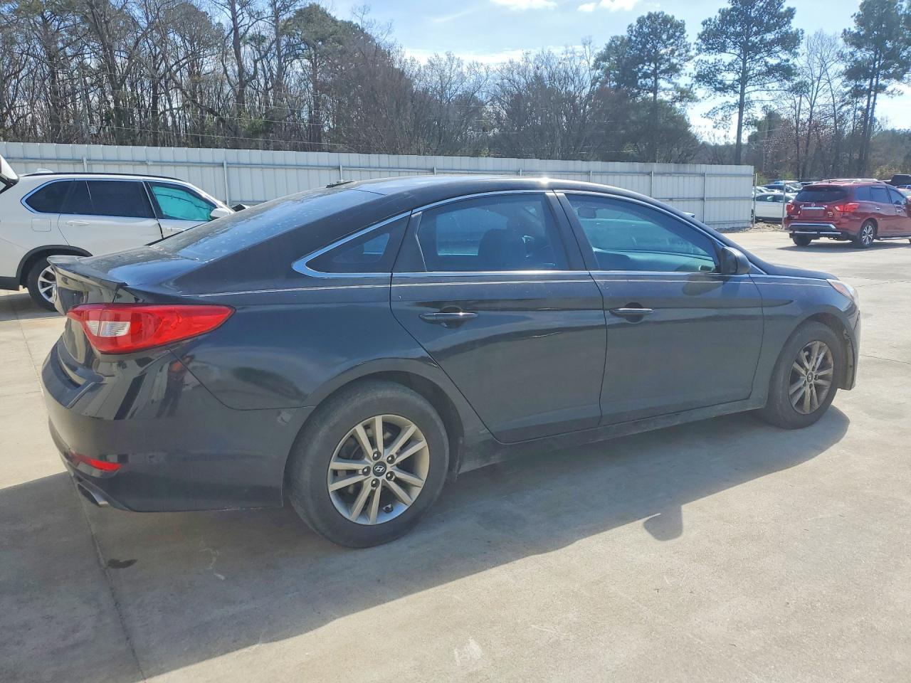 2017 Hyundai Sonata Se - Фото 3