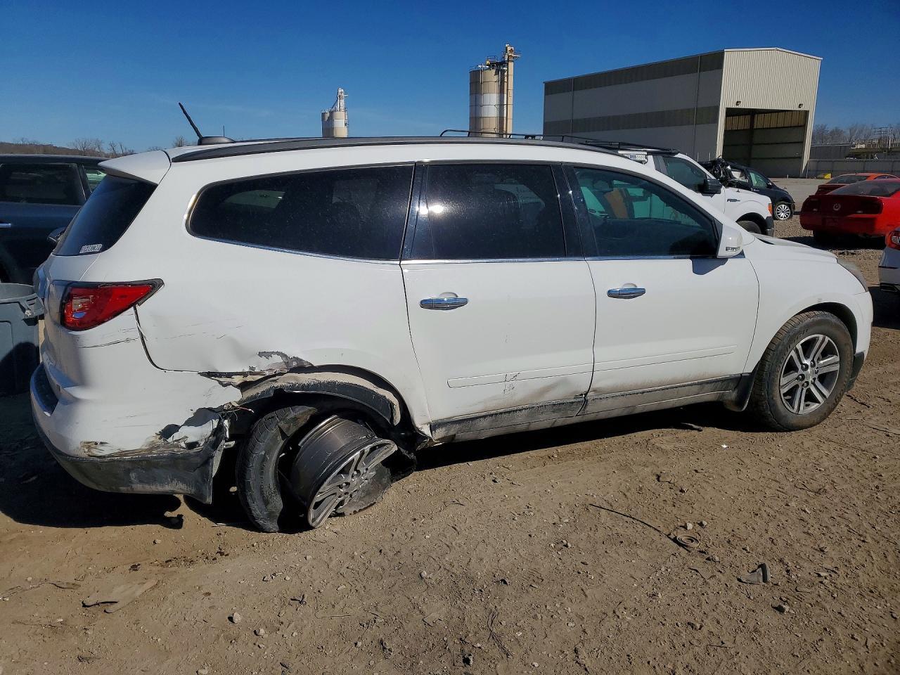 2017 Chevrolet Traverse Lt - Фото 3