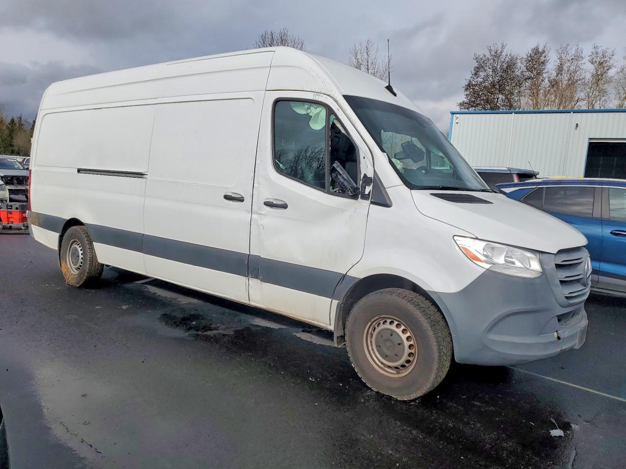 2021 Mercedes-Benz Sprinter 2500 - Фото 4