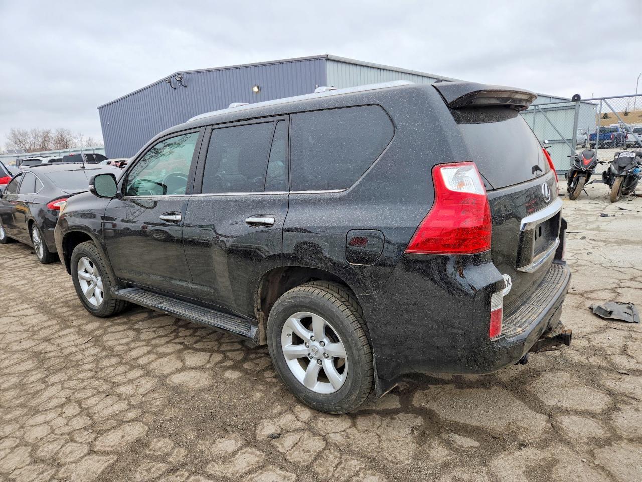 2011 Lexus Gx 460 Base - Image 2
